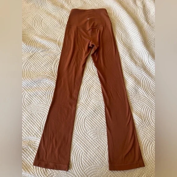 Lululemon Align High-Rise Mini-Flared Pant *Extra Short - Picture 2 of 6